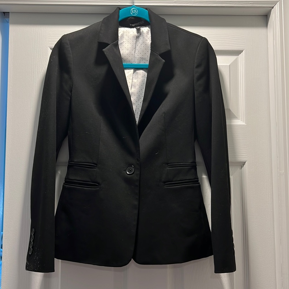 Women’s Suit Jacket / Blazer